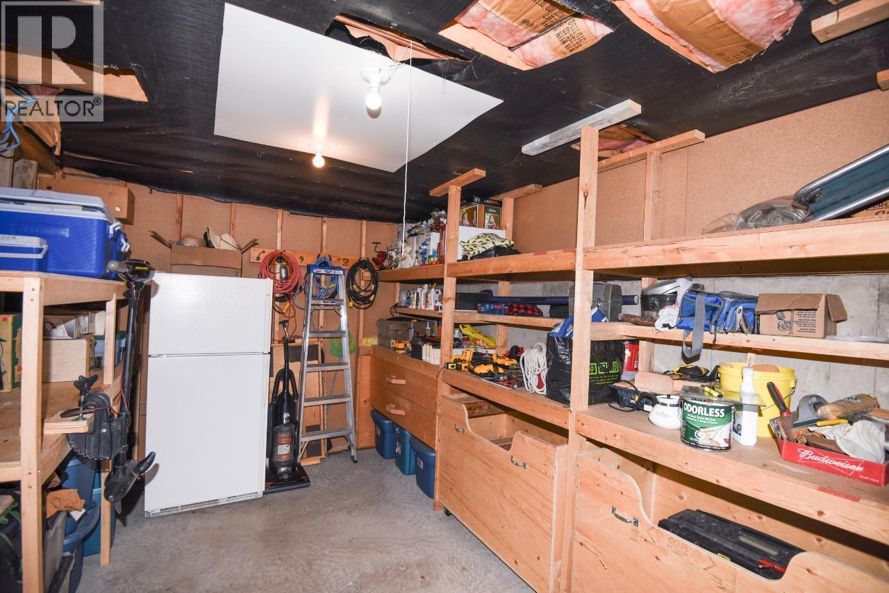 7520 WEST SUBDIVISION Road - 44