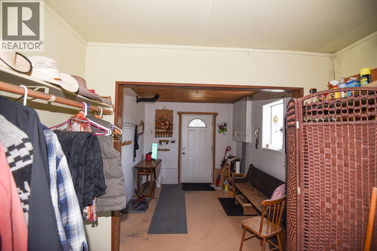 7520 WEST SUBDIVISION Road - 5