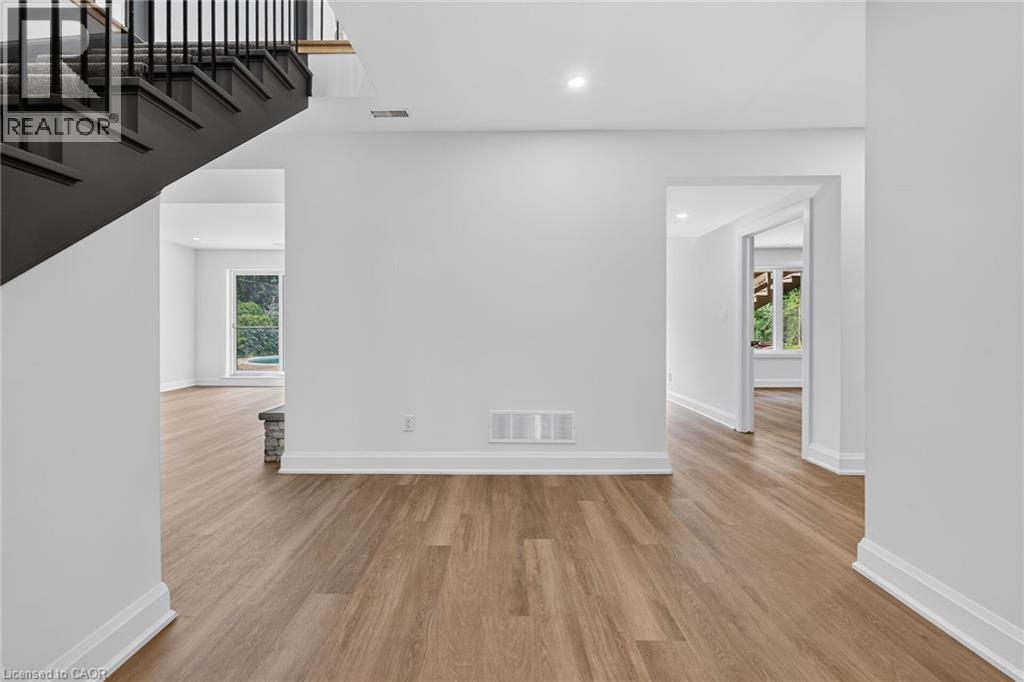 1376 MINERAL SPRINGS Road - Image 27