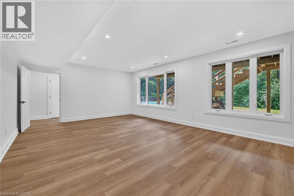 1376 MINERAL SPRINGS Road - Image 34