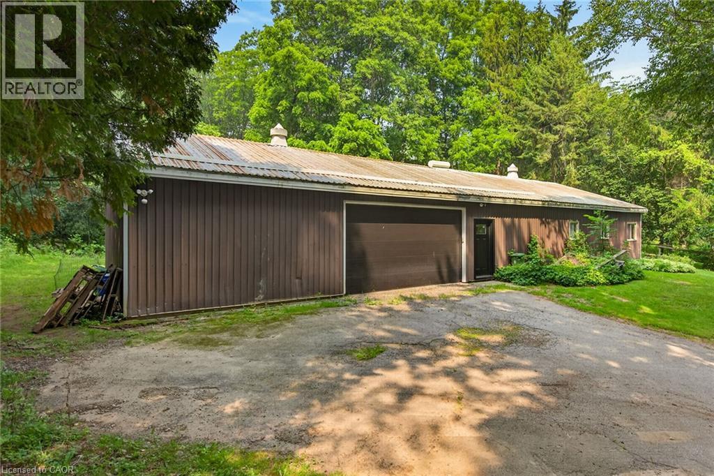 1376 MINERAL SPRINGS Road - Image 44