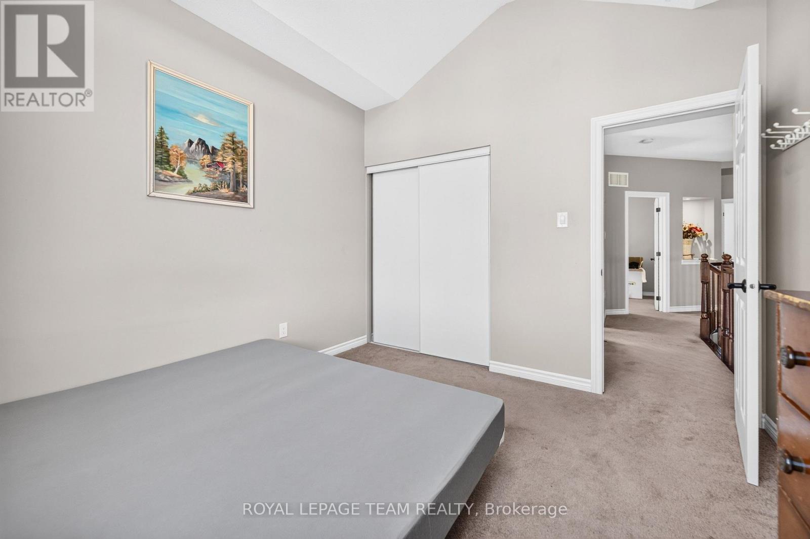 340 GALLANTRY WAY - 38