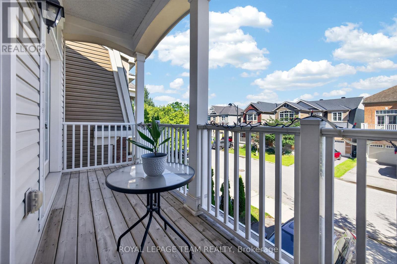 340 GALLANTRY WAY - 43
