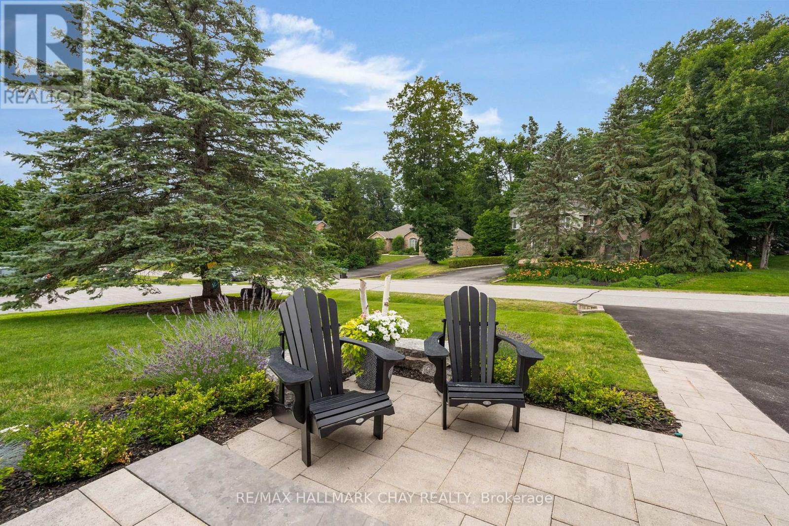 32 FOREST HILL DRIVE - Image 3