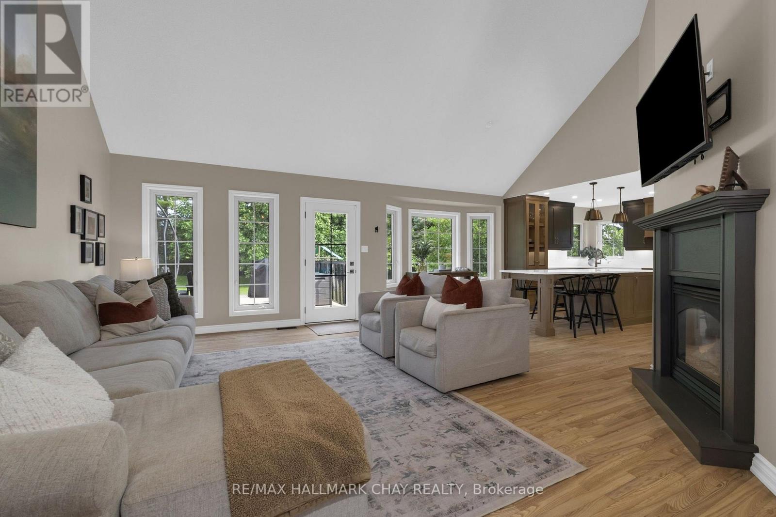 32 FOREST HILL DRIVE - Image 8
