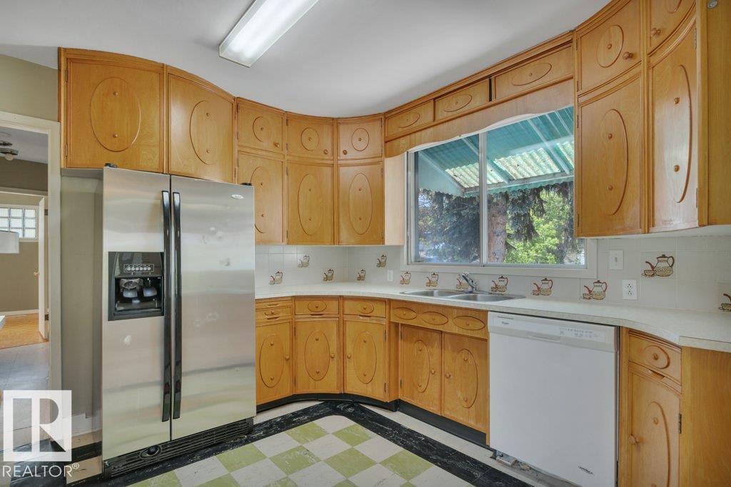 10148 87 Street NW - Photo 20