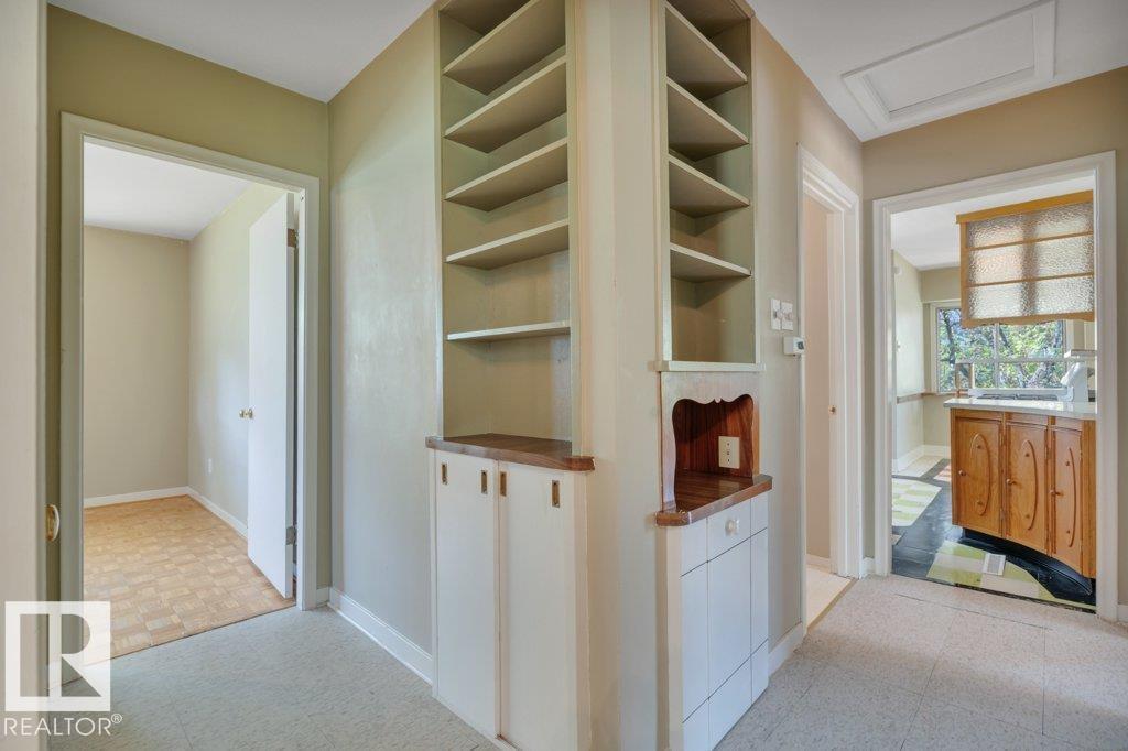 10148 87 Street NW - Photo 23