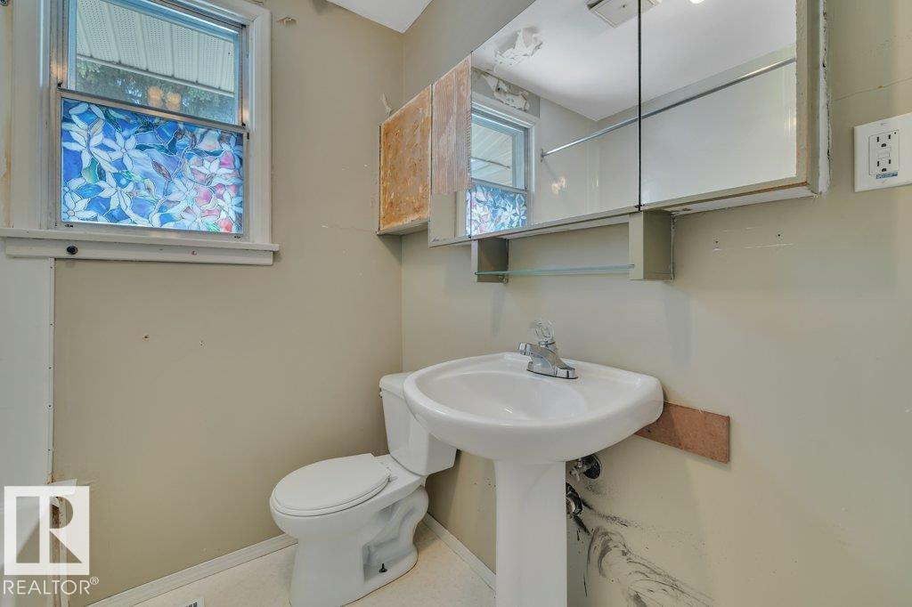 10148 87 Street NW - Photo 29