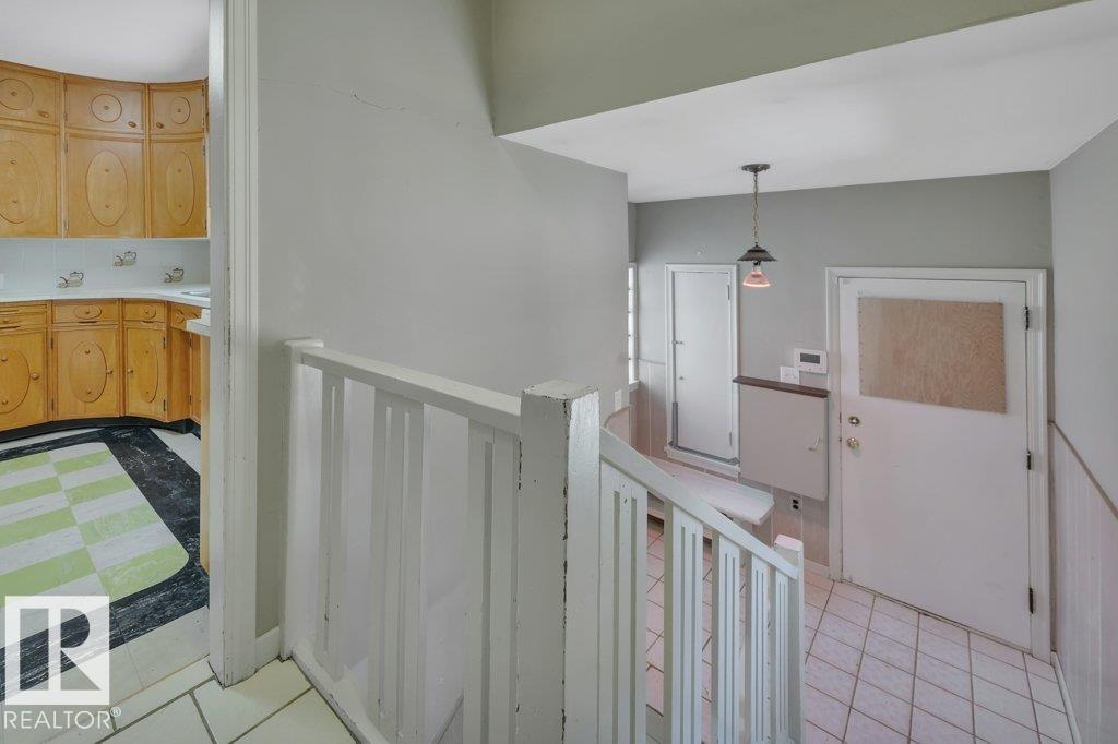 10148 87 Street NW - Photo 31