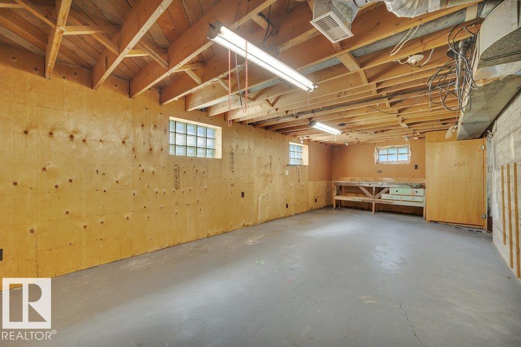 10148 87 Street NW - Photo 38
