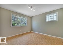 10148 87 St Nw, Edmonton, AB T5H1N4 Photo 27
