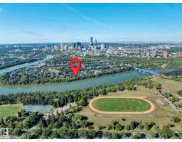 10148 87 St Nw, Edmonton, AB T5H1N4 Photo 58