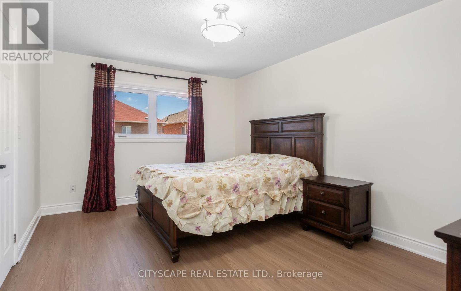 5685 TOPAZ PLACE - Image 26