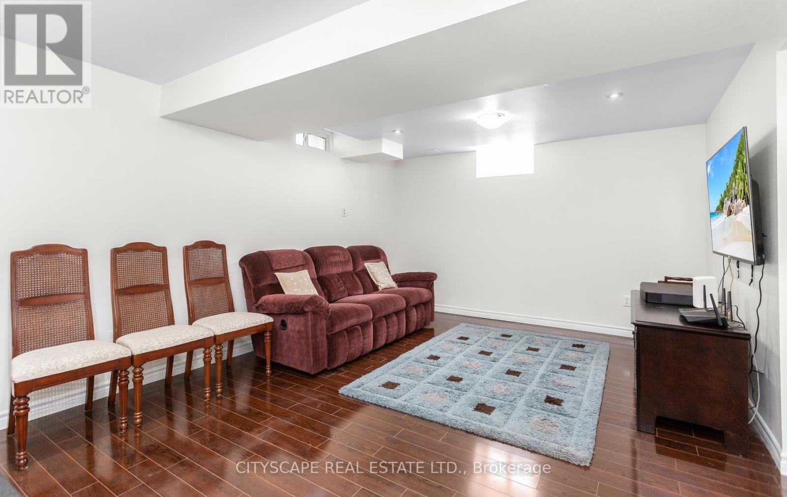 5685 TOPAZ PLACE - Image 42