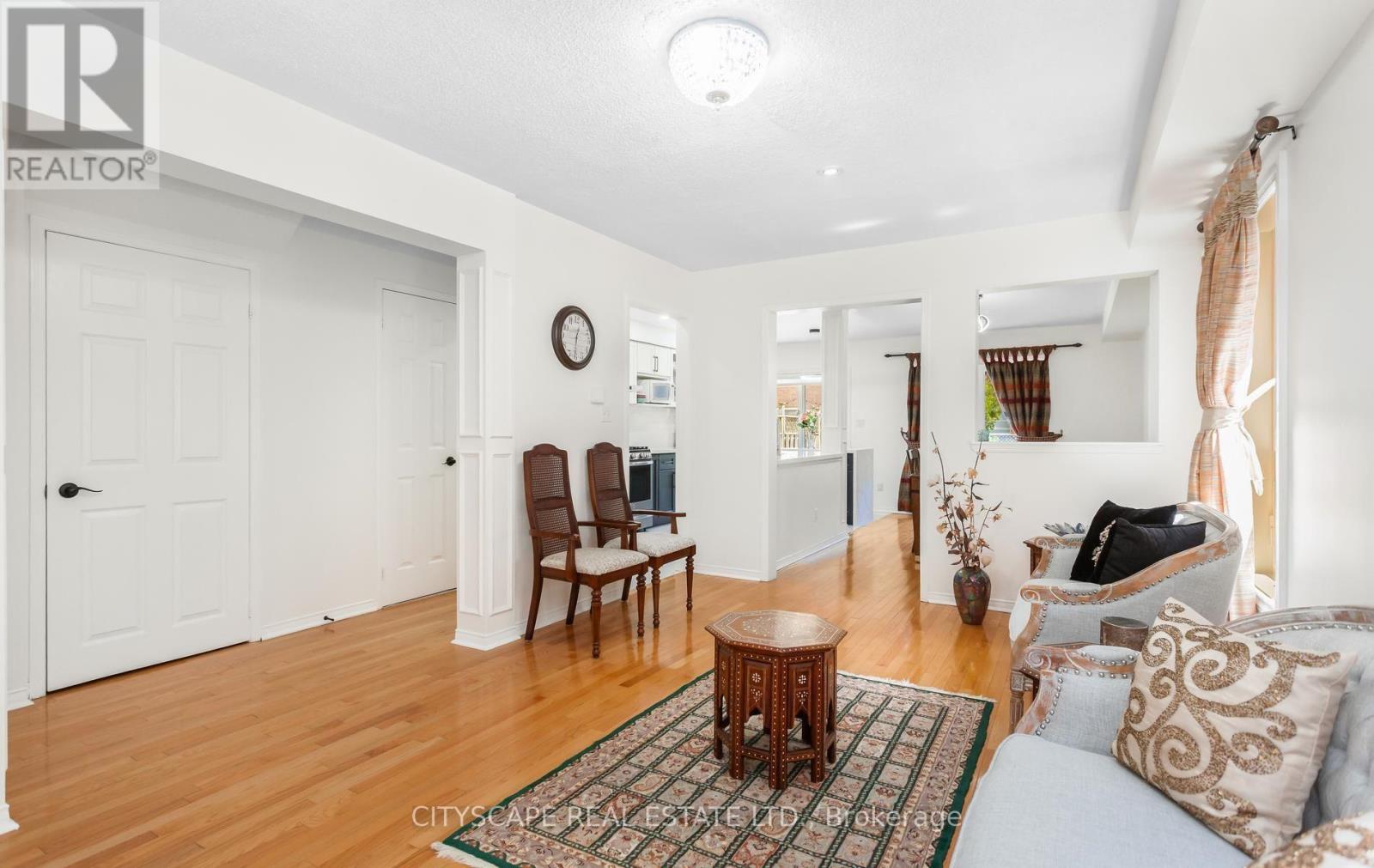 5685 TOPAZ PLACE - Image 7