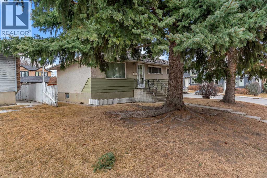 604 56 Avenue SW - 26