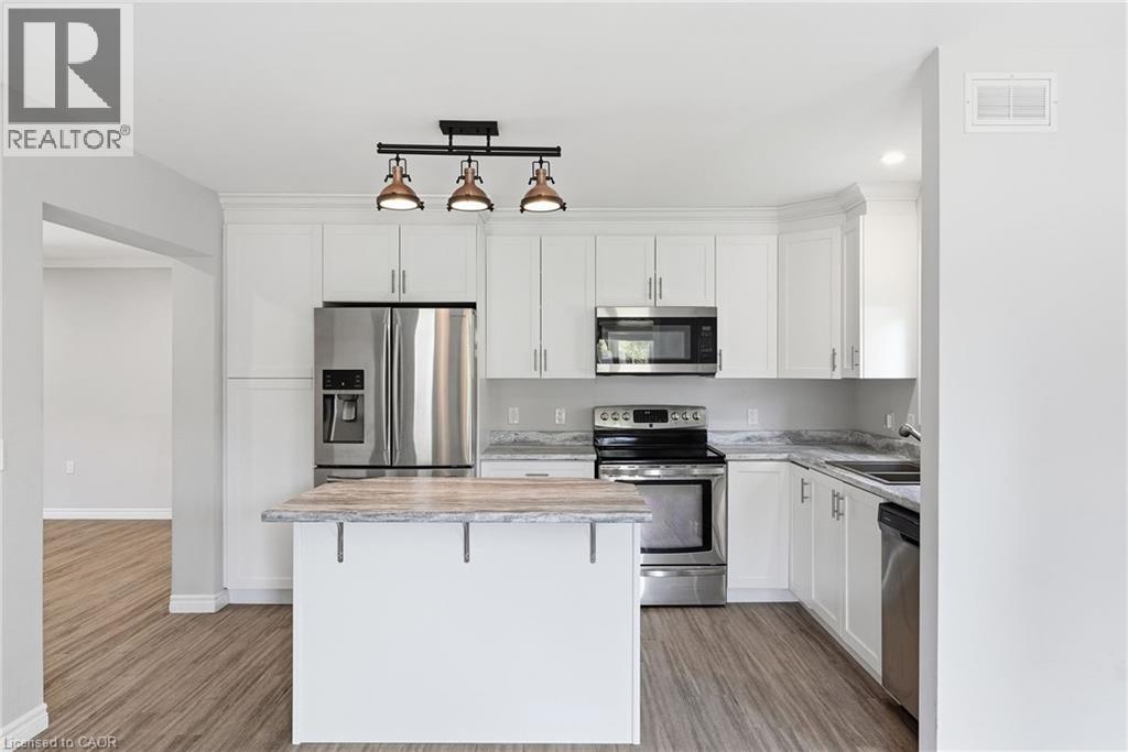 645 DAVIDSON Avenue S - 13