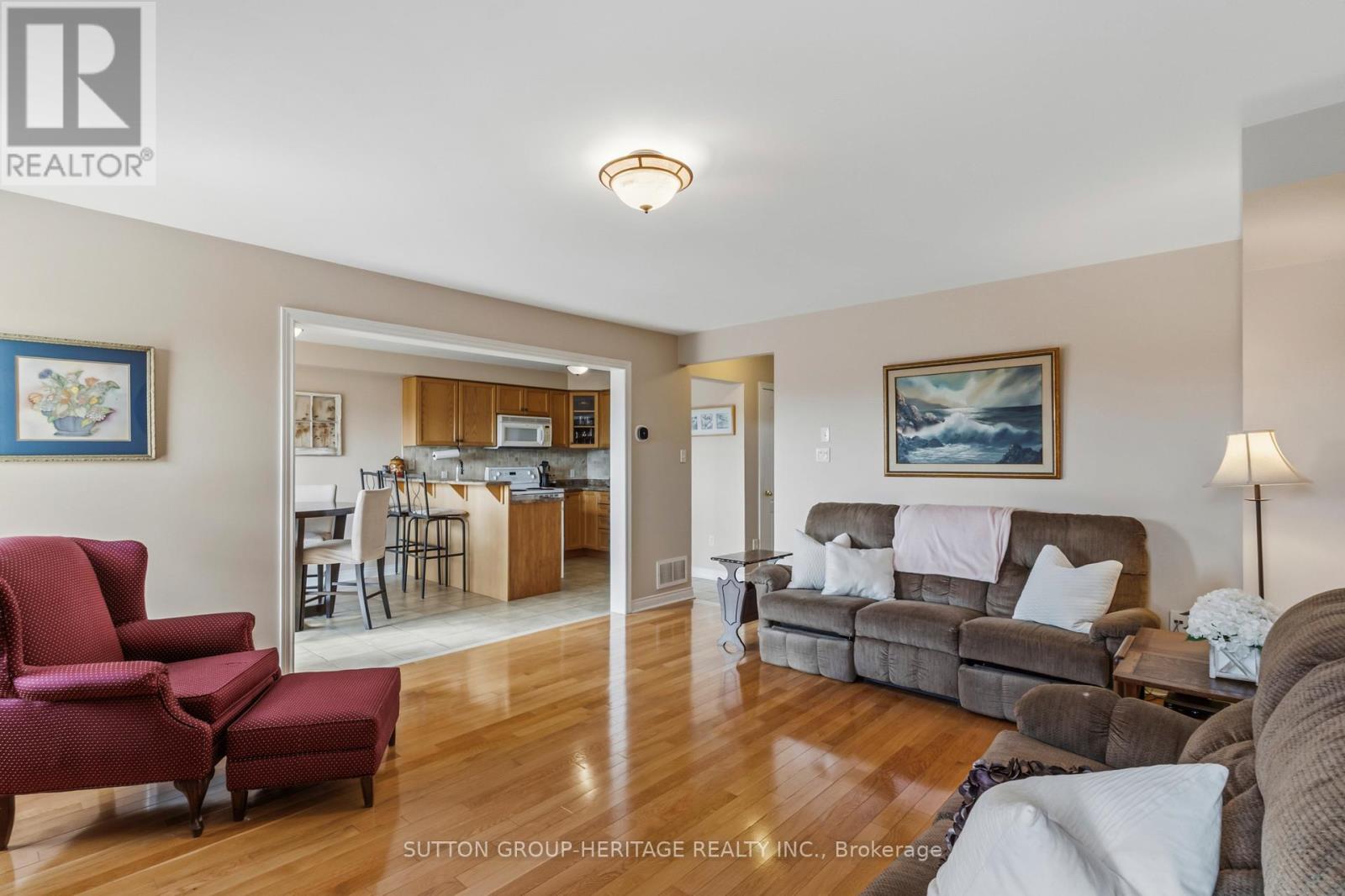 16 NOBBS DRIVE - 11