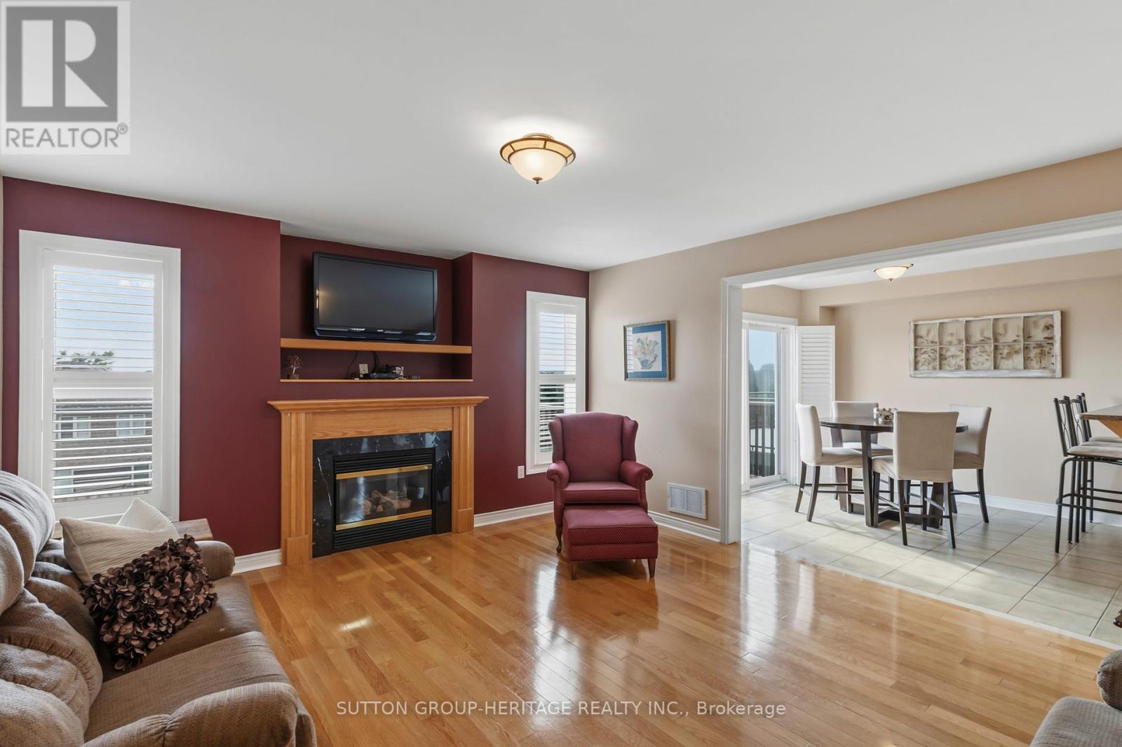 16 NOBBS DRIVE - 12