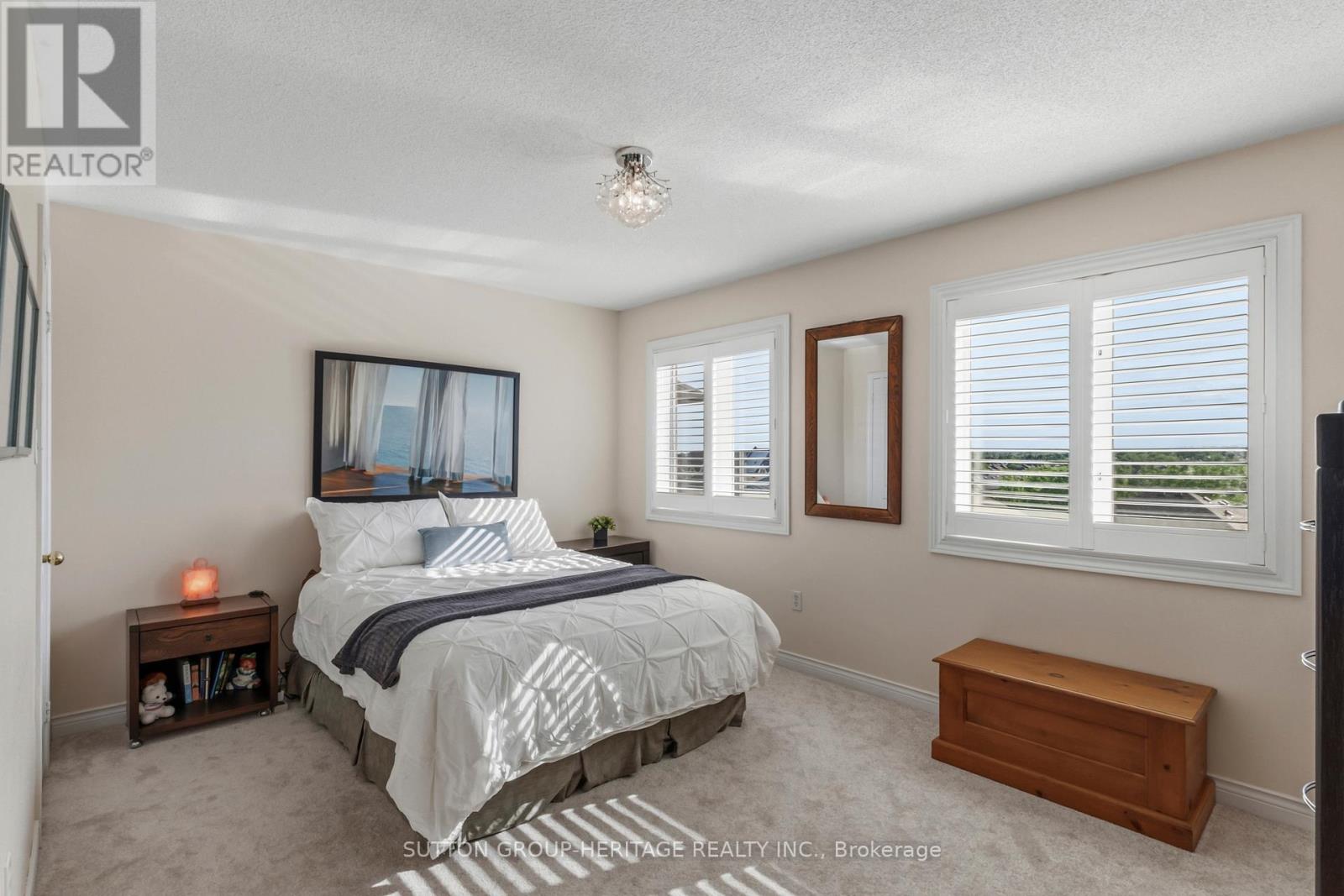 16 NOBBS DRIVE - 14