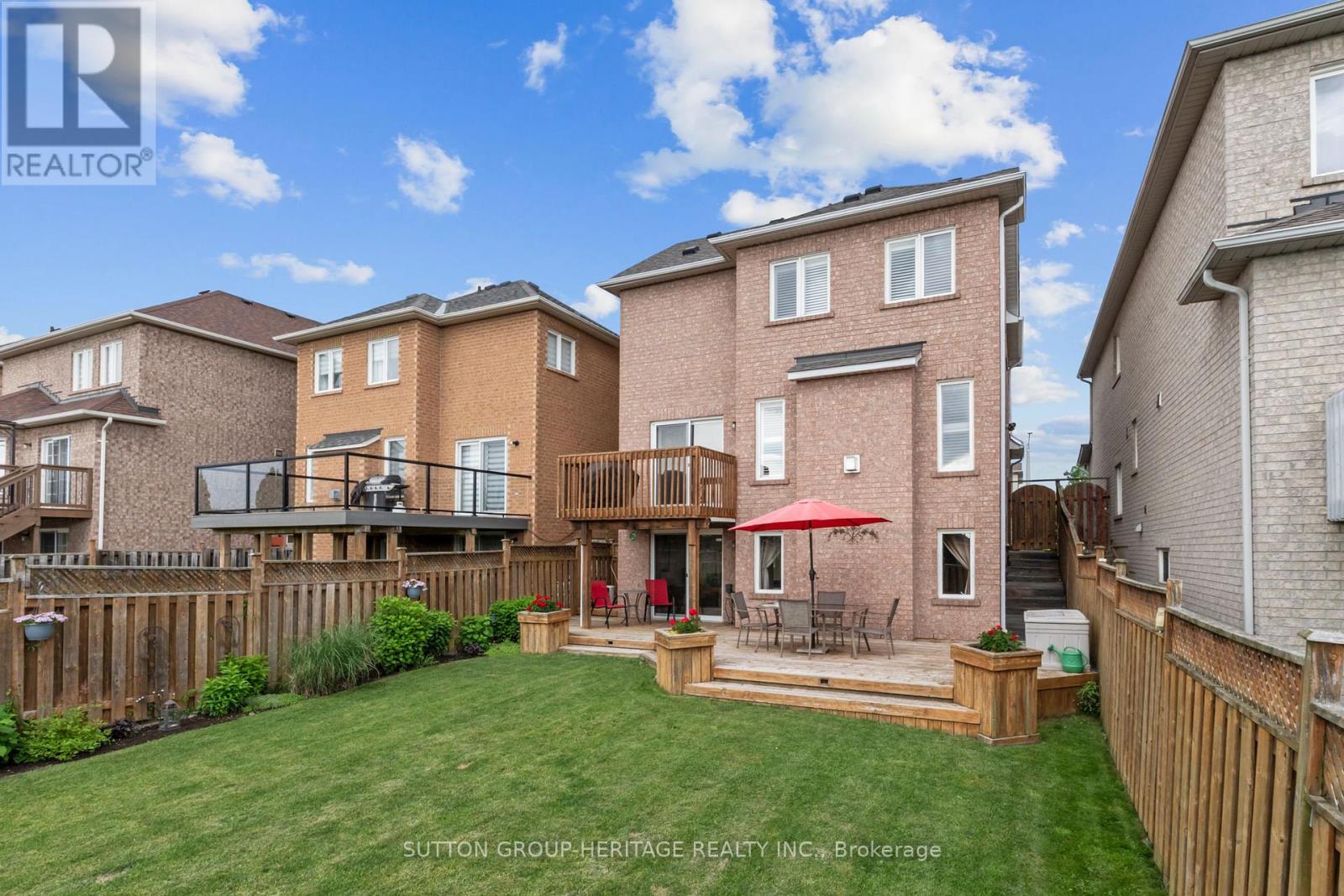 16 NOBBS DRIVE - 27