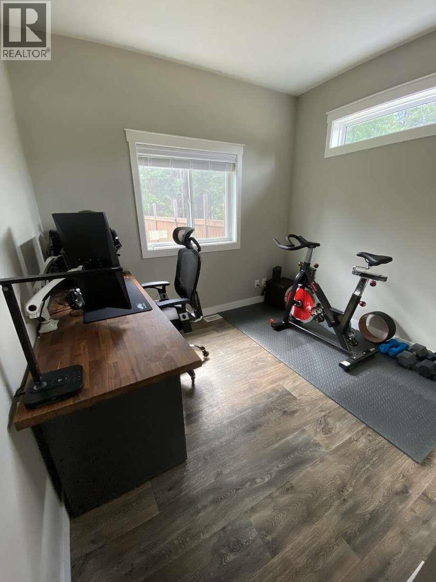 2704 JACKS Crescent - Image 17