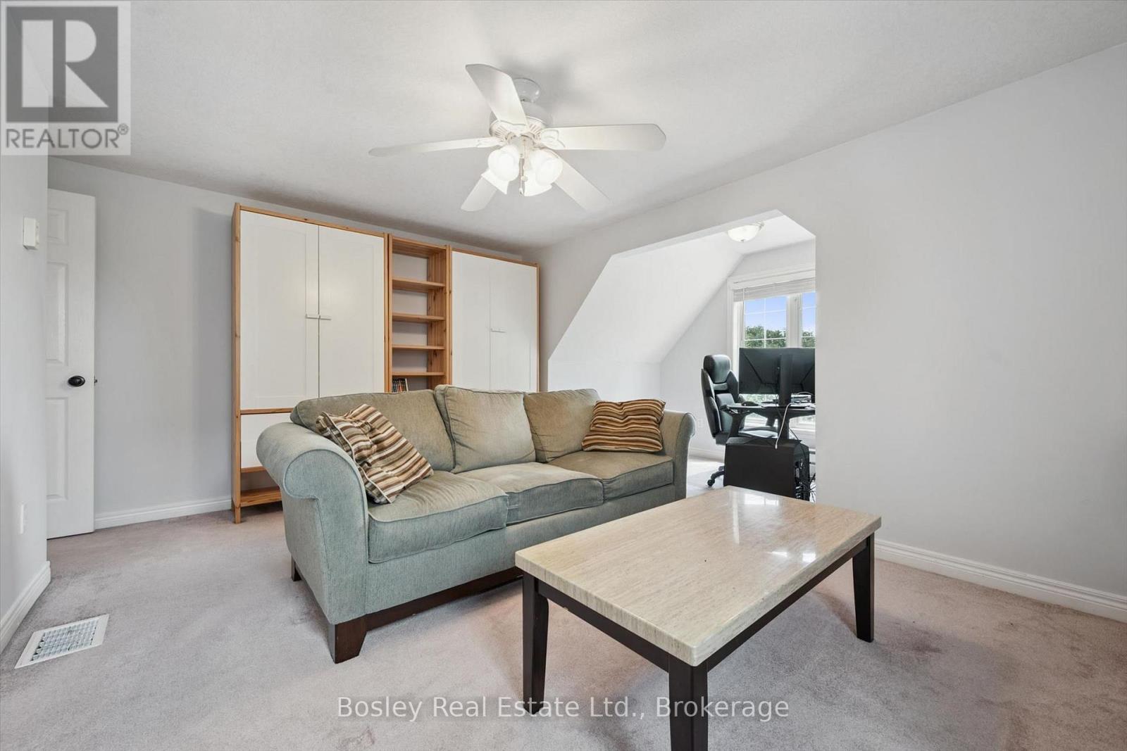 37 MUNROE CRESCENT - Image 25