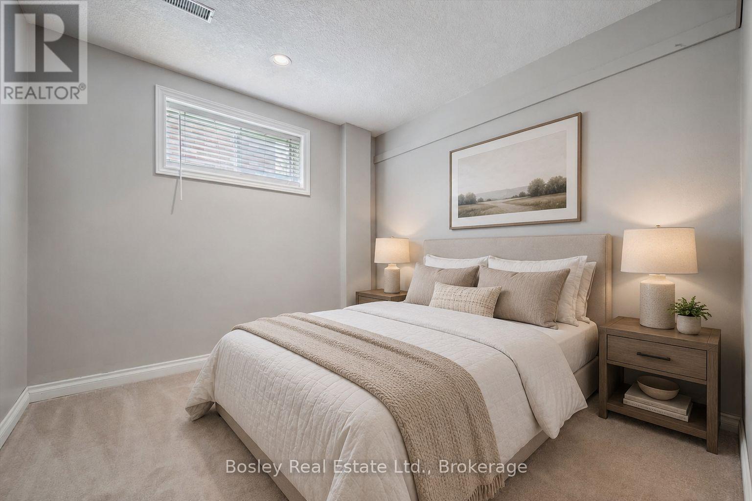 37 MUNROE CRESCENT - Image 29