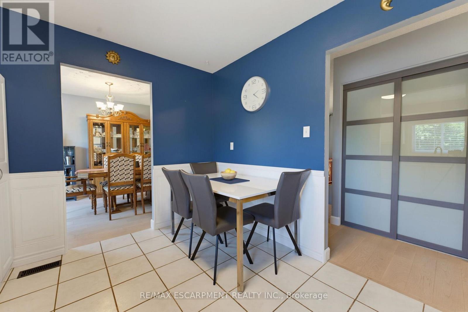 164 HANOVER PLACE - 9