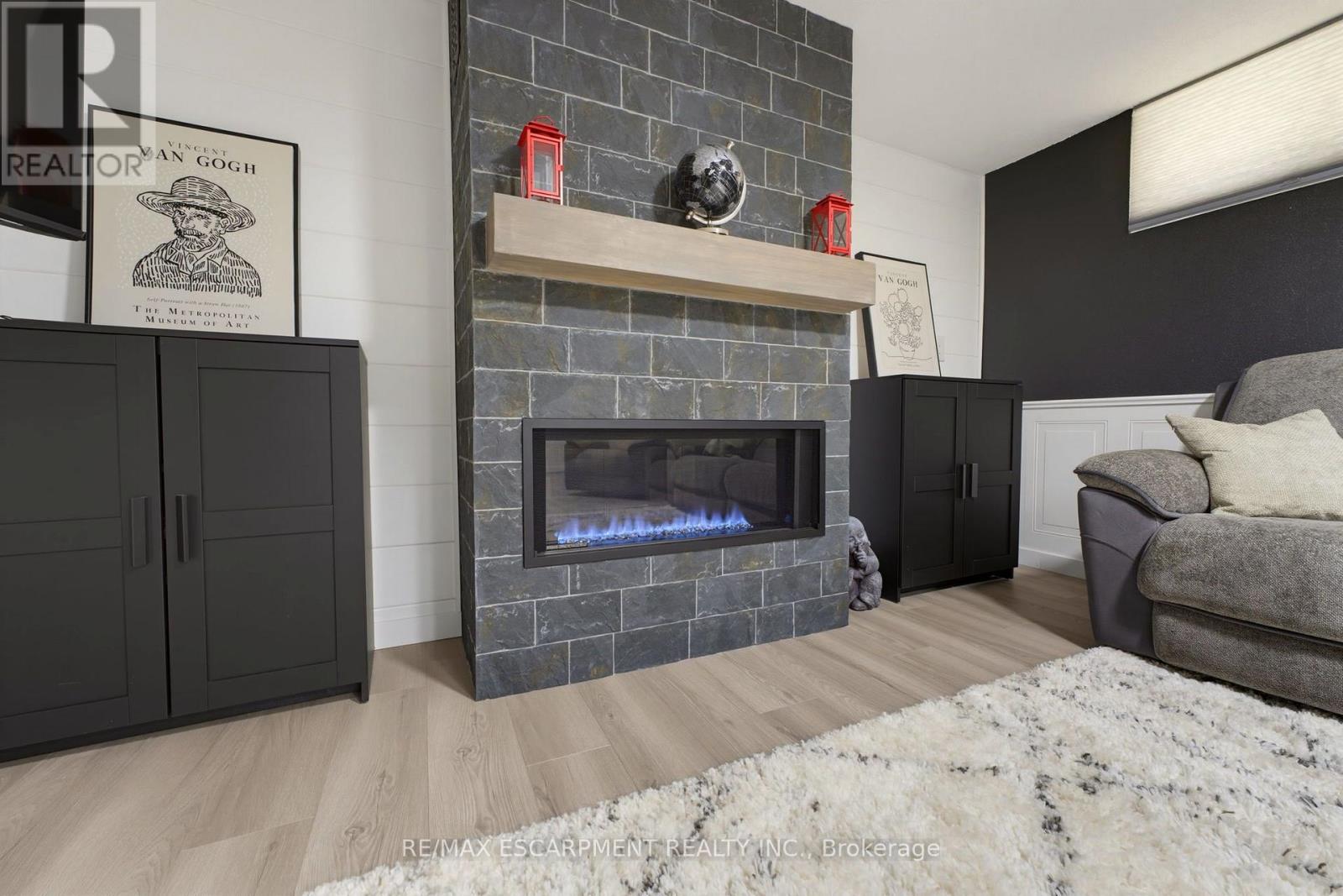 164 HANOVER PLACE - 16