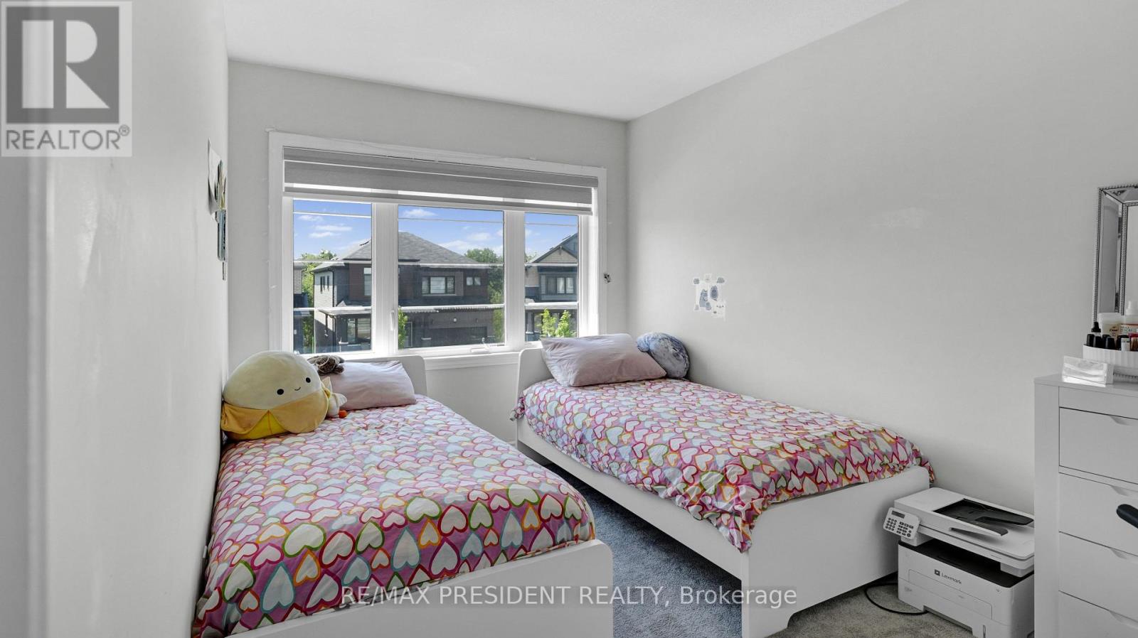 105 EVA DRIVE - 21