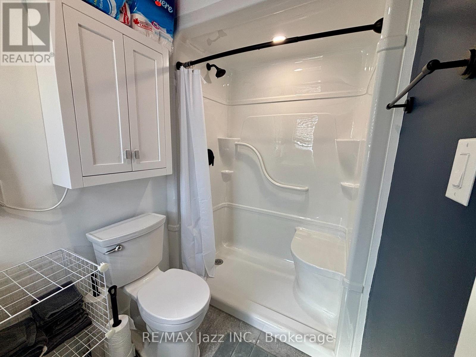 751 Phillip Murray Avenue — photo 15