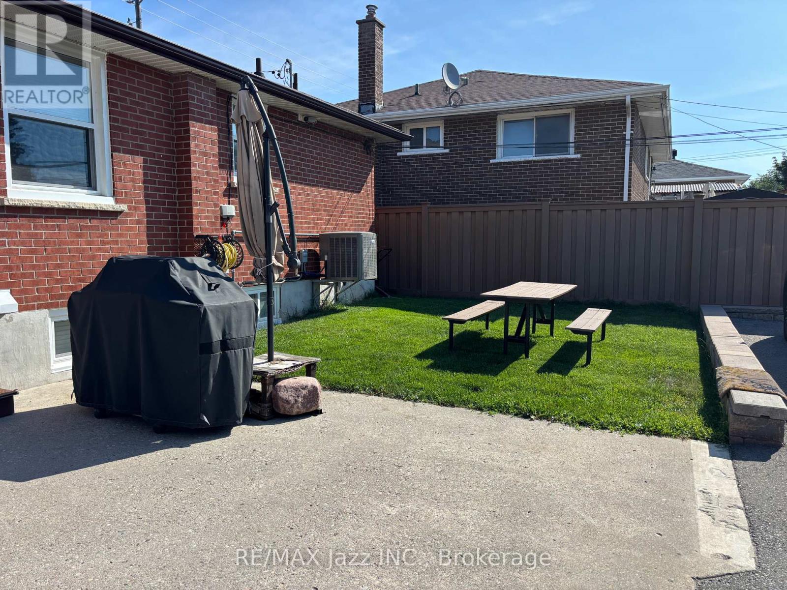 751 Phillip Murray Avenue — photo 19
