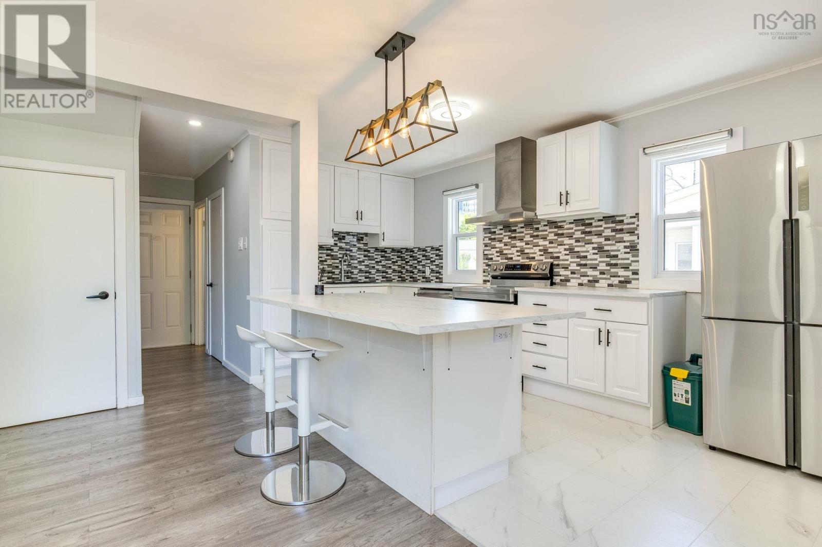6975 Ward Avenue - 10