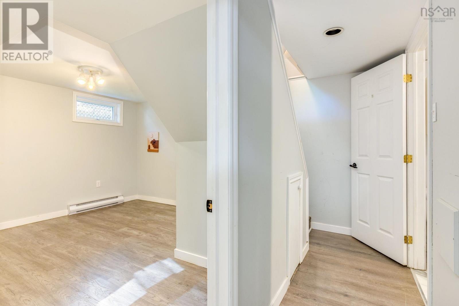 6975 Ward Avenue - 39