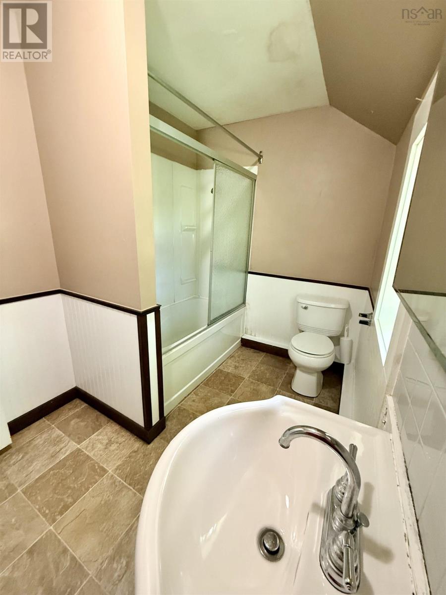 27 Starrs Road - 5