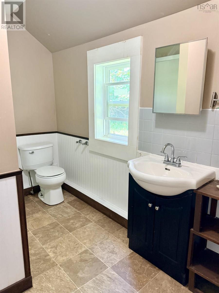 27 Starrs Road - 4