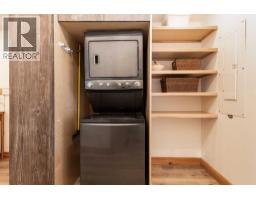 4pc Bathroom - 11333 20 Avenue, Blairmore, AB T0K0E0 Photo 15