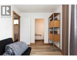 Living room - 11333 20 Avenue, Blairmore, AB T0K0E0 Photo 13