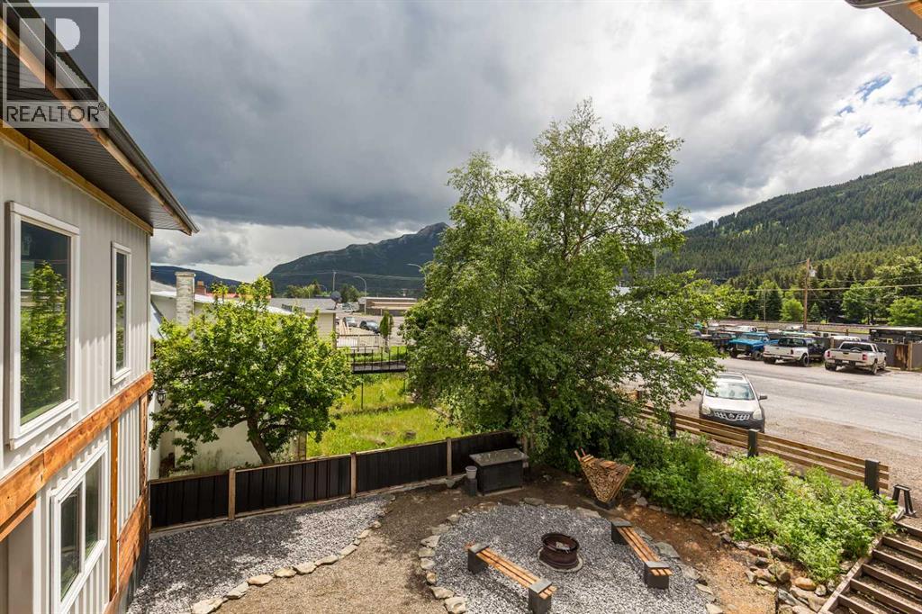 11333 20 Avenue - Image 43