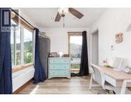 11333 20 Avenue, Blairmore, AB T0K0E0 Photo 46
