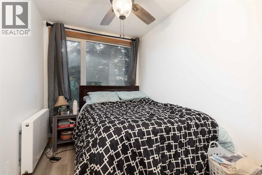 11333 20 Avenue - Image 31