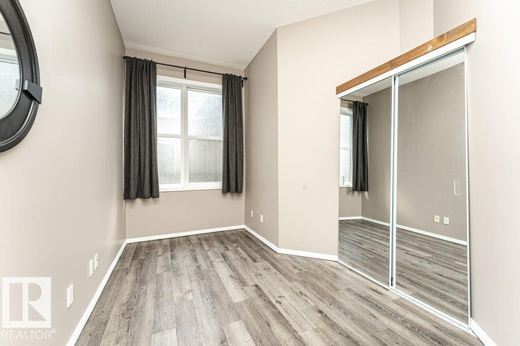 #404 10531 117 ST NW - 16