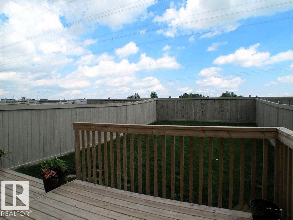 2153 28 ST NW - 5