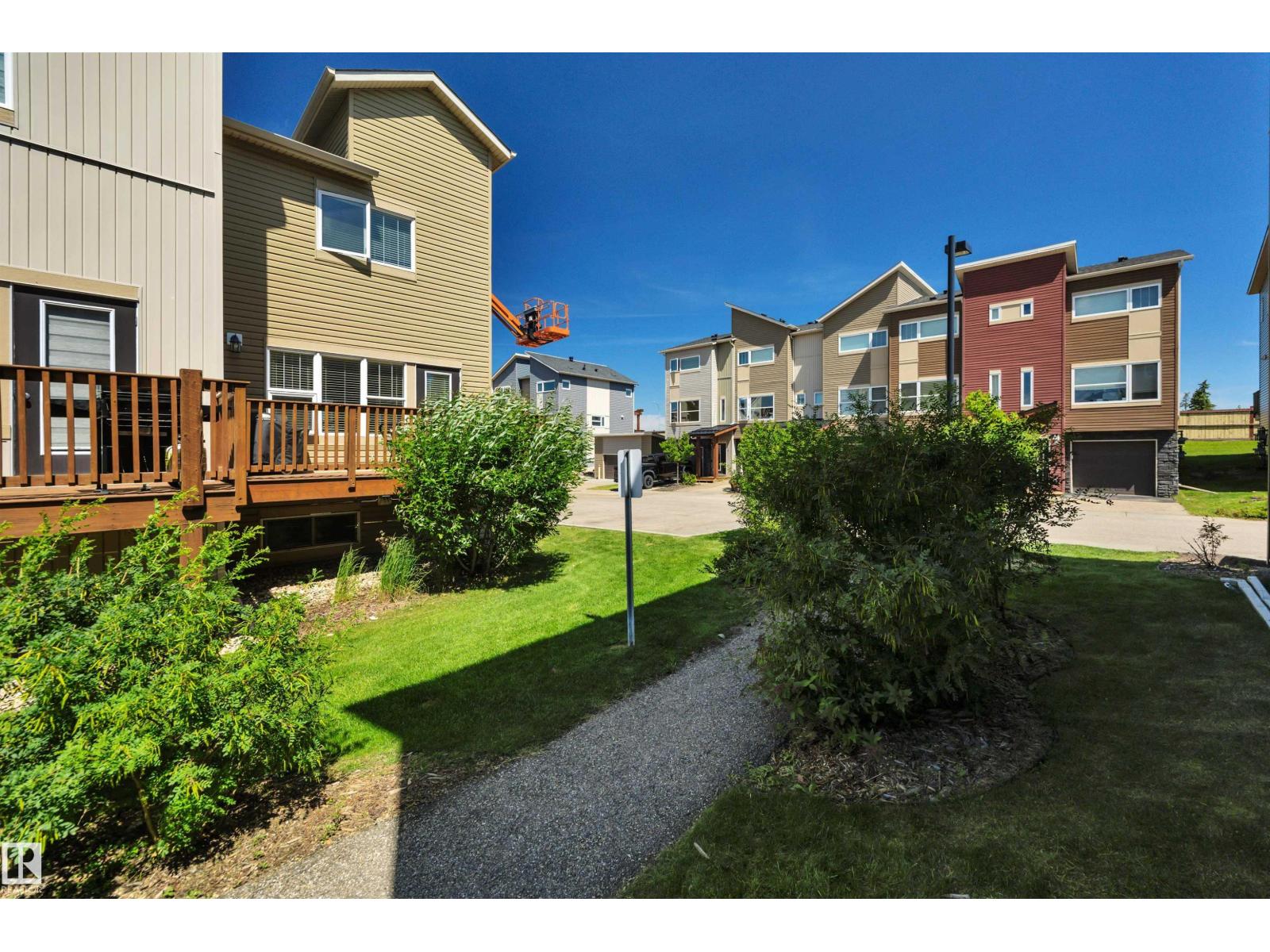 #189 401 SOUTHFORK DR - 39
