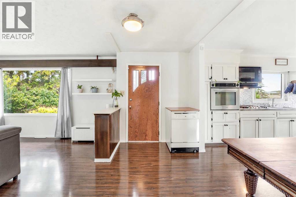 5413 54 Street - 11