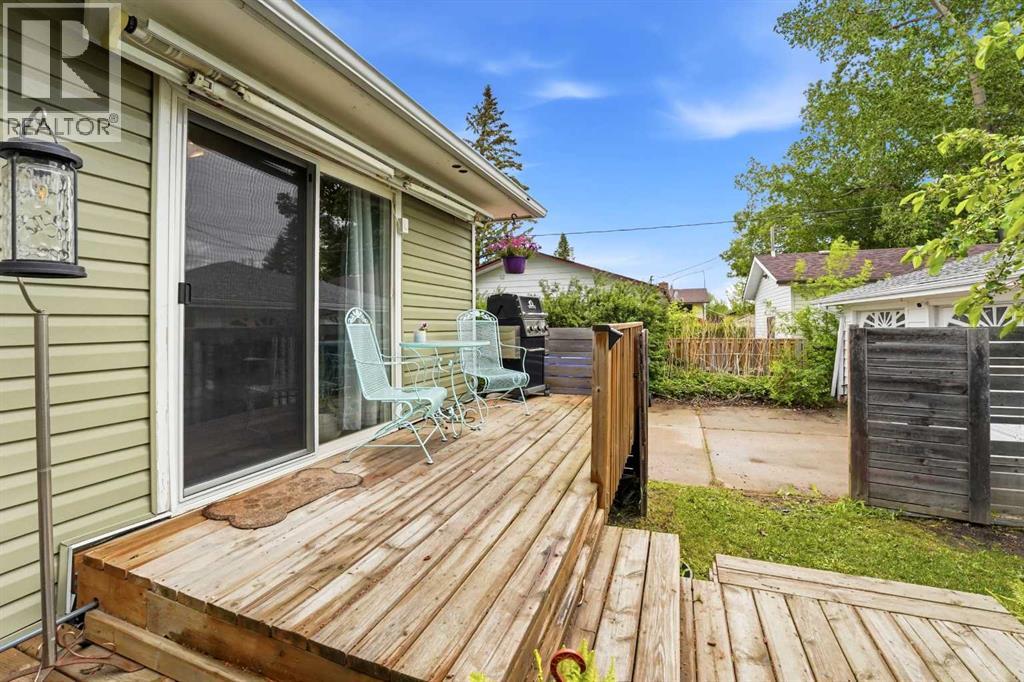 5413 54 Street - 6