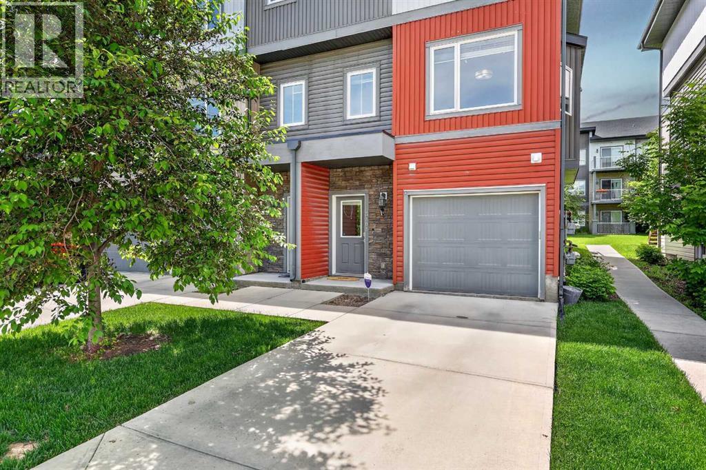 #3101 5305 32 Avenue SW - 4