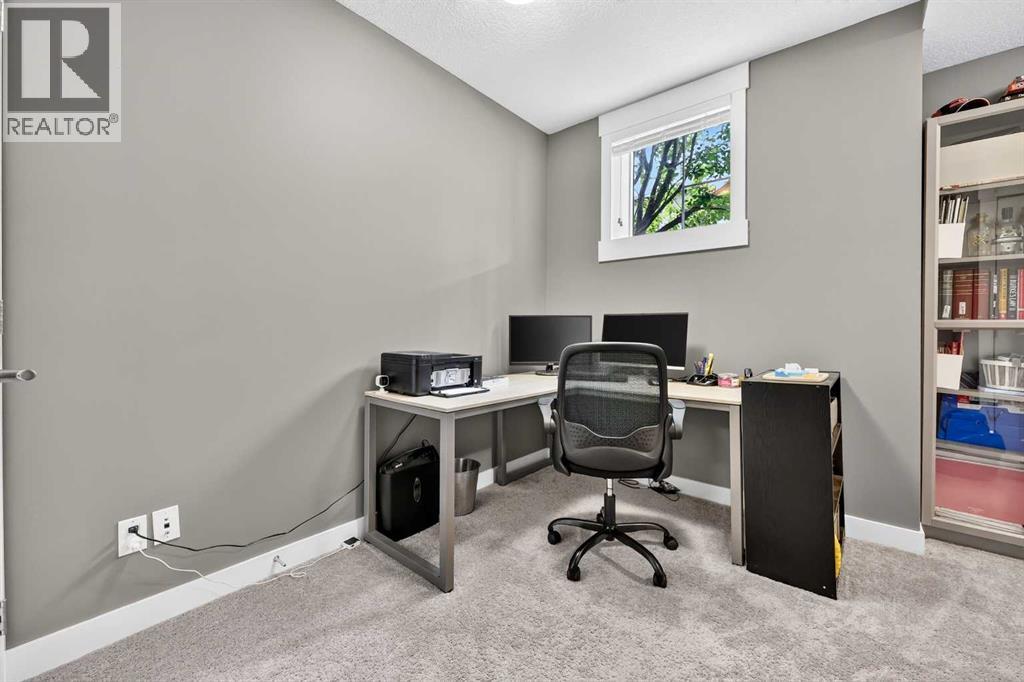 #3101 5305 32 Avenue SW - 36