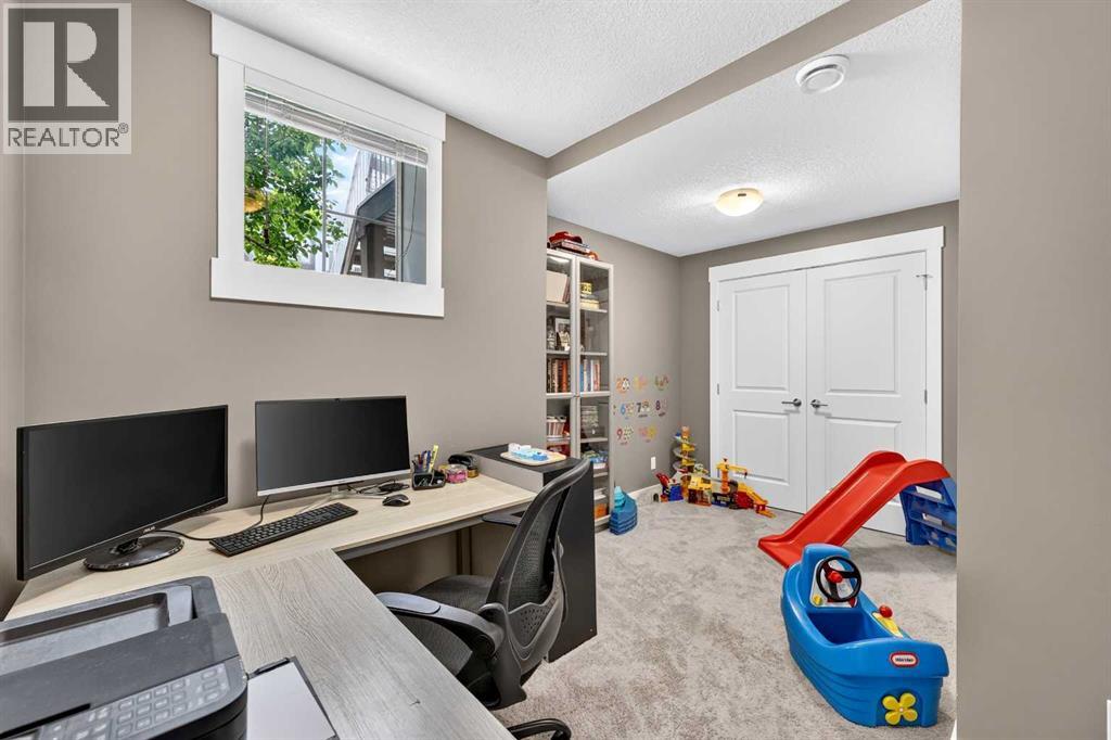 #3101 5305 32 Avenue SW - 37